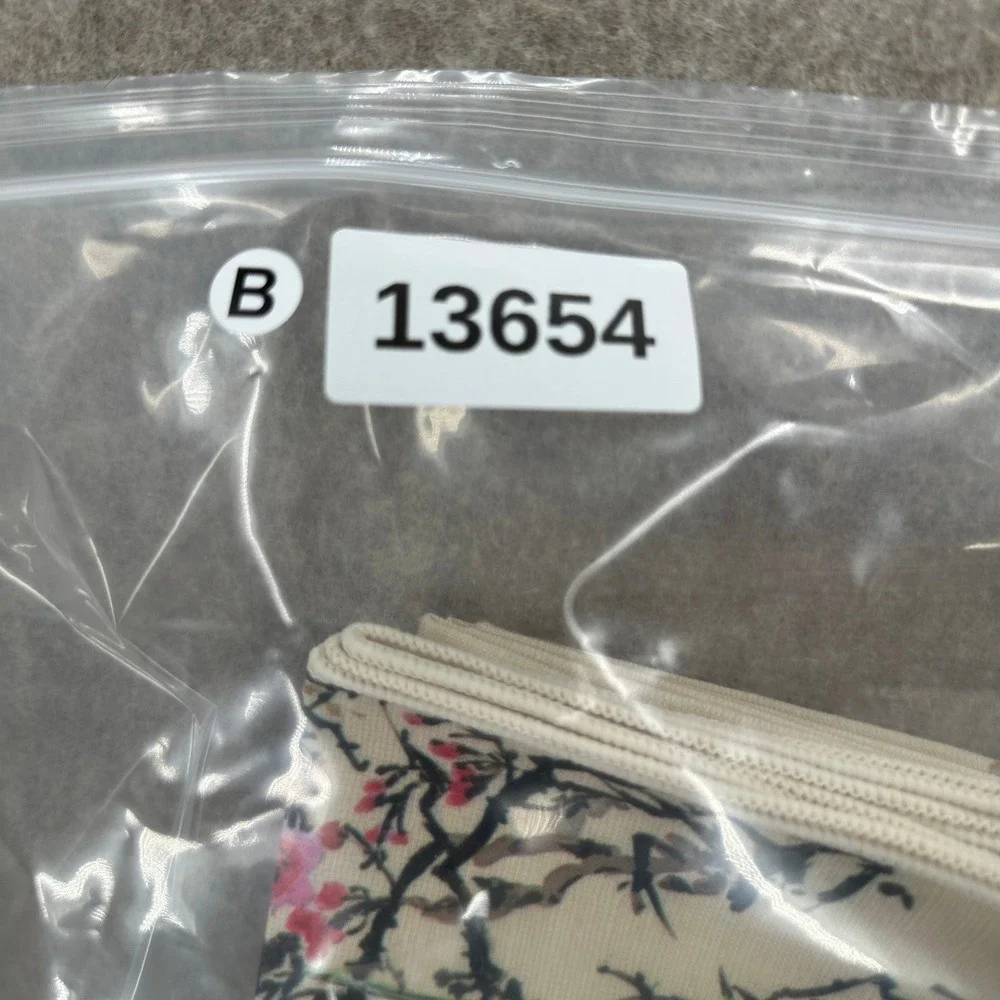 VTG Napkins Set of 4 Cream Asian Floral Bamboo Butterfly Print 19